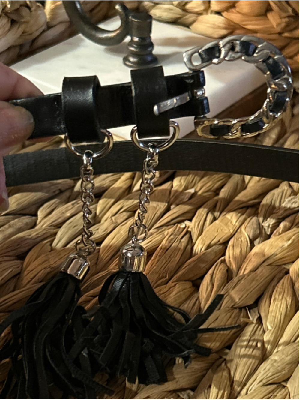 Women's Unbranded Black Belt with Silver Chain Tassels One Size